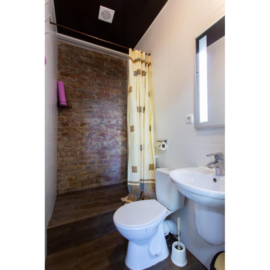 Studio Apartments In The City Center Kharkov Ngoại thất bức ảnh