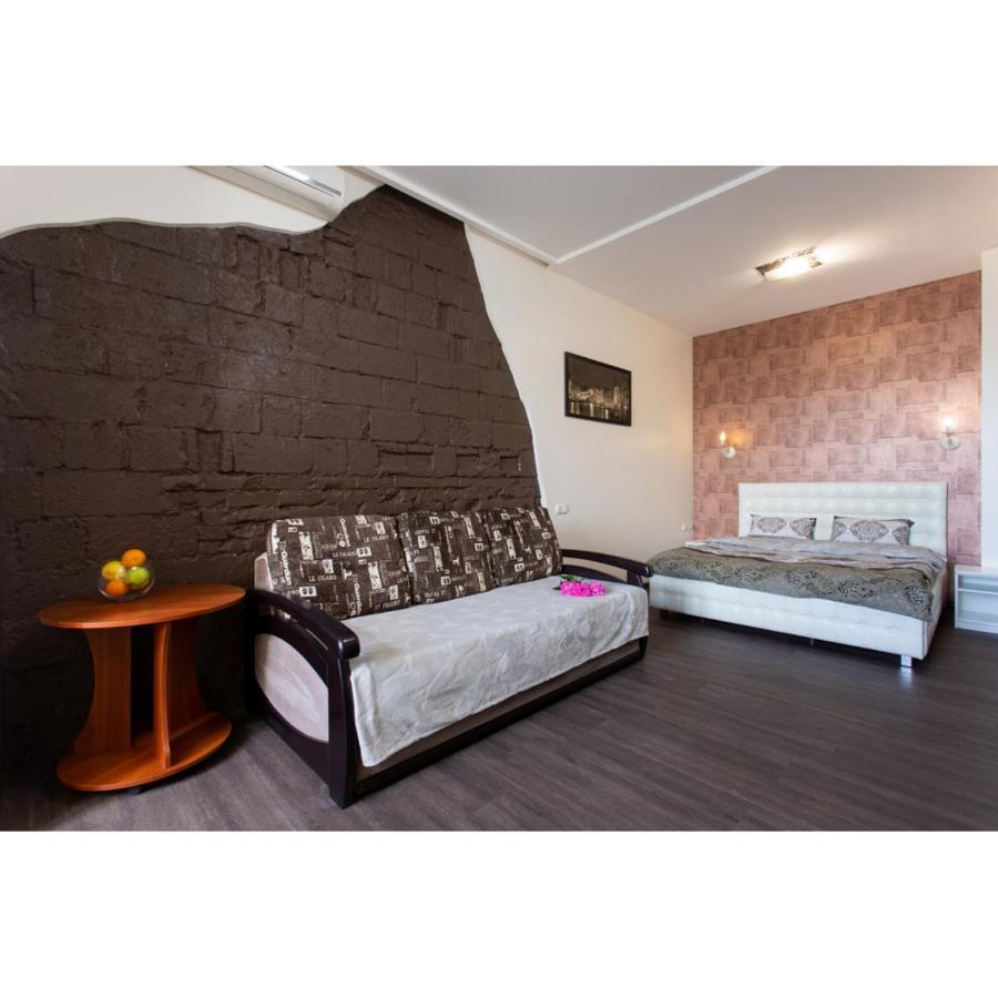 Studio Apartments In The City Center Kharkov Ngoại thất bức ảnh