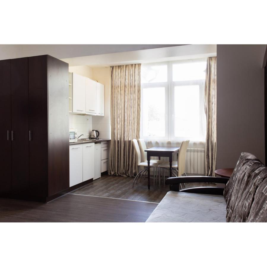 Studio Apartments In The City Center Kharkov Ngoại thất bức ảnh