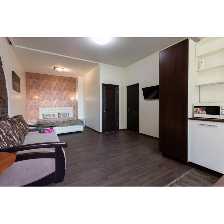 Studio Apartments In The City Center Kharkov Ngoại thất bức ảnh